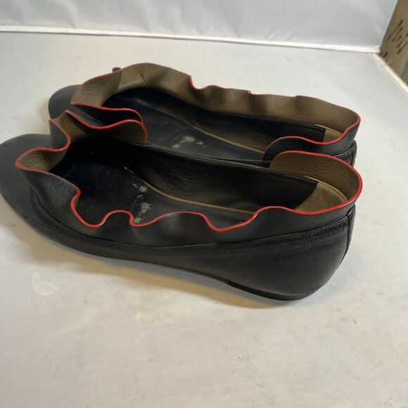 Fendi Red Leather Ruffle Trim Ballet Flats - Picture 2 of 5